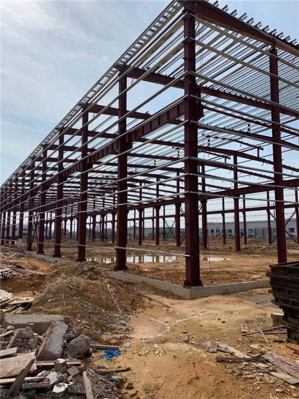 鋼結(jié)構(gòu)